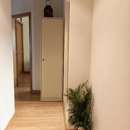 Apartment Con Terraza, Plaza America *
