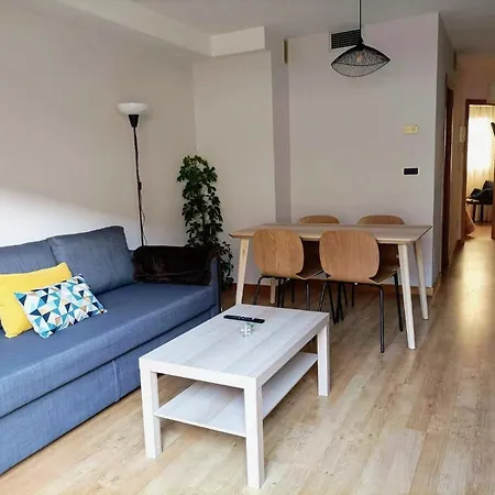 Apartment Con Terraza, Plaza America