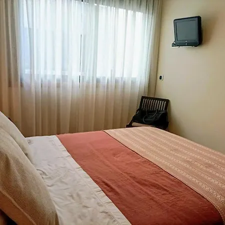 Con Terraza, Plaza America Apartment *