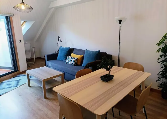 Con Terraza, Plaza America *